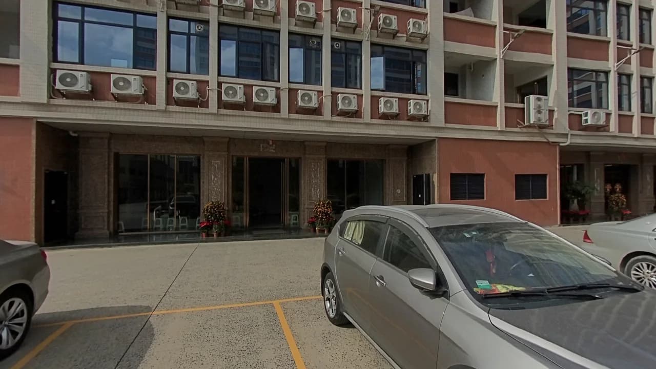 King Metis factory exterior virtual view for overseas personal care OEM ODM buyers overview