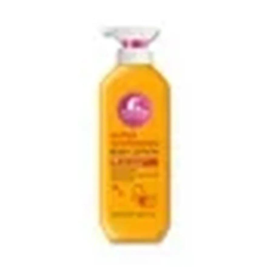 Vitamin C Moisturizing & Hydrating Brightening Body Lotion 500ml white background product image for OEM/ODM private label body lotion manufacturing
